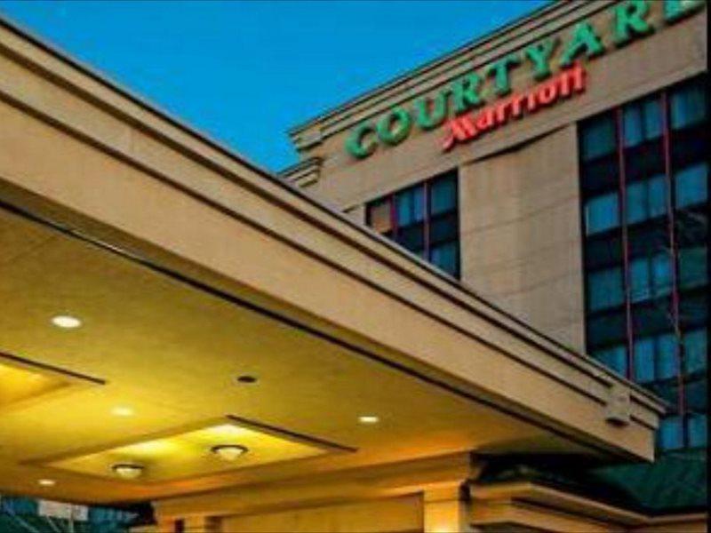 Courtyard By Marriott New York Laguardia Airport Otel Dış mekan fotoğraf