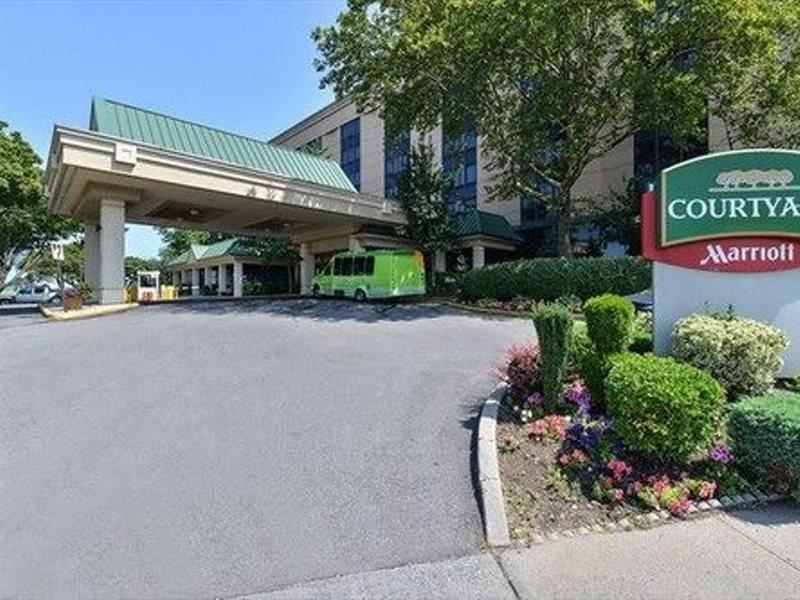 Courtyard By Marriott New York Laguardia Airport Otel Dış mekan fotoğraf
